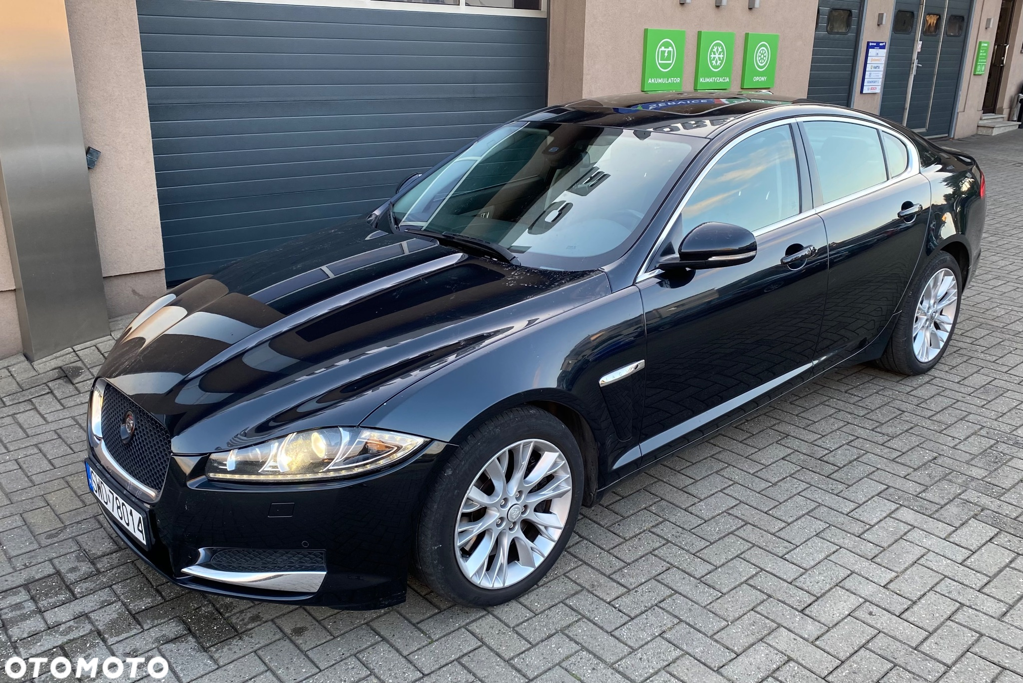 Jaguar XF 3.0 V6 D S Luxury - 18