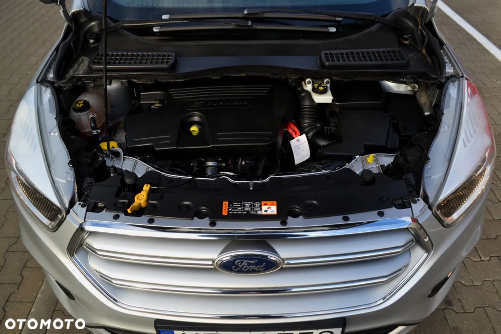 Ford Kuga 2.0 TDCi 4x4 Trend - 36