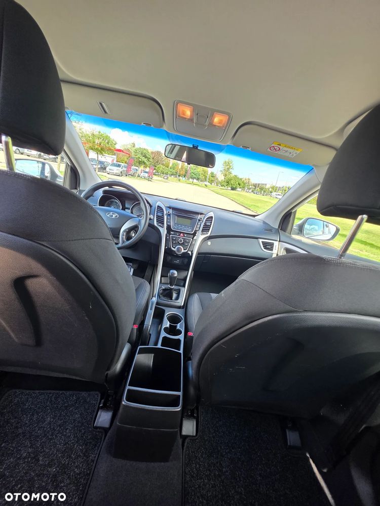 Hyundai i30 1.6 CRDi BlueDrive Classic - 13