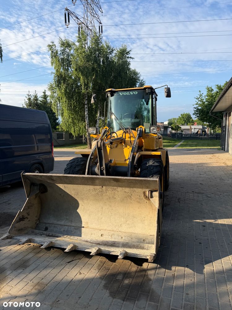 Volvo L30G - 5