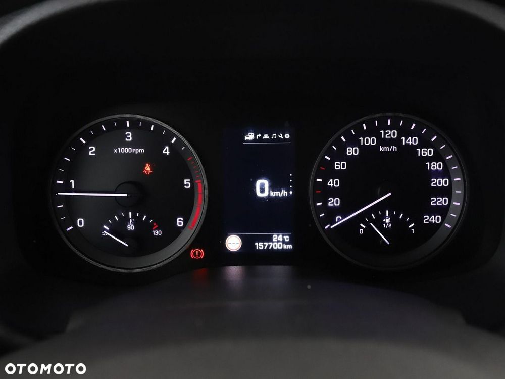 Hyundai Tucson 2.0 CRDI 2WD Style - 23