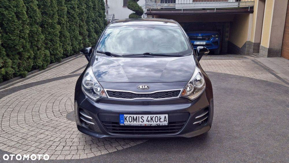Kia Rio - 9