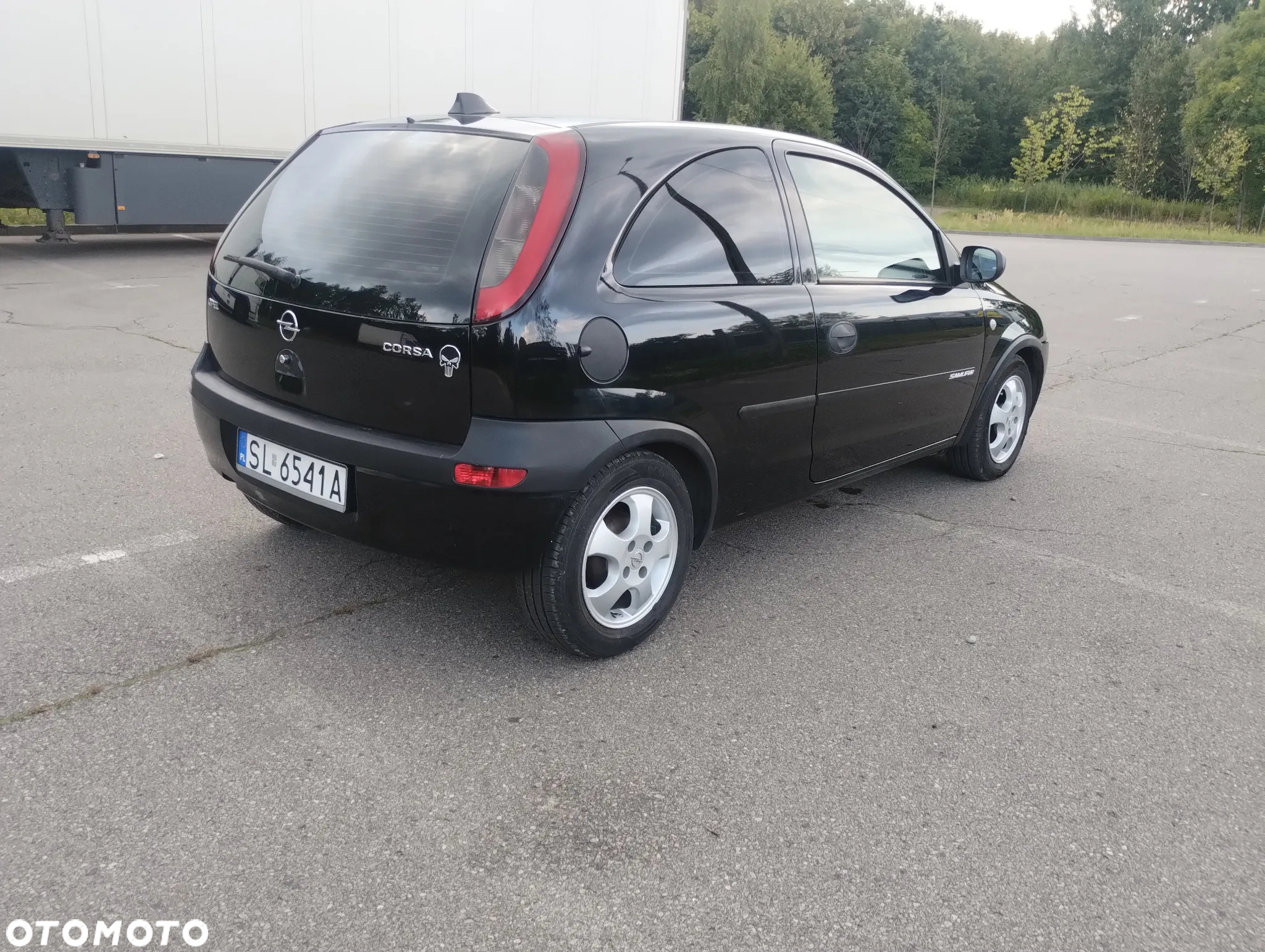 Opel Corsa - 3