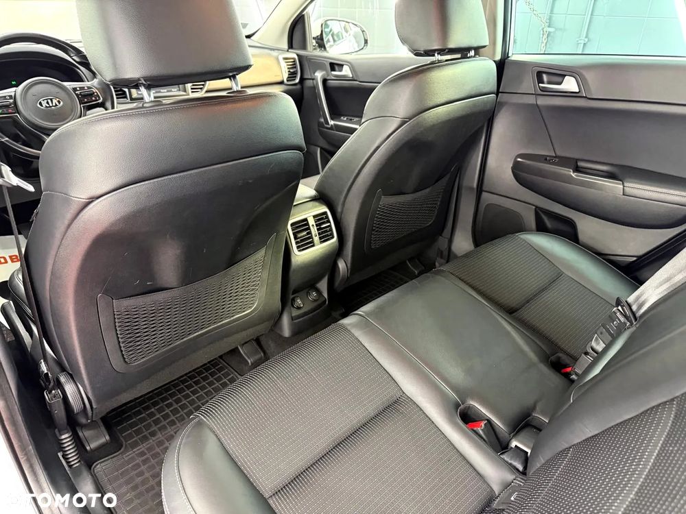 Kia Sportage 1.7 CRDI Business Line L 2WD - 24