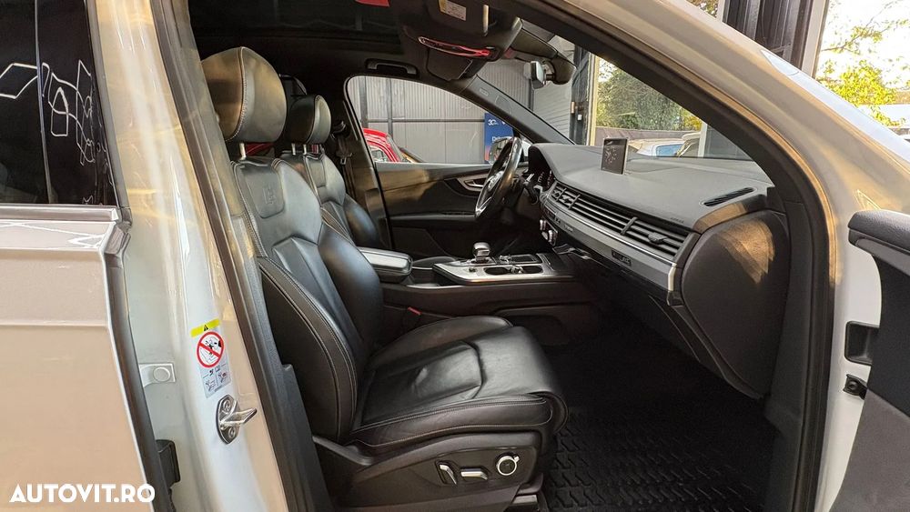 Audi Q7 3.0 TDI Quattro Tiptronic - 32