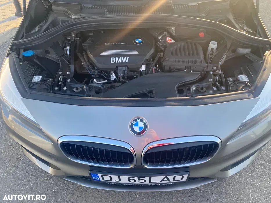 BMW Seria 2 216d Active Tourer Sport Line - 7