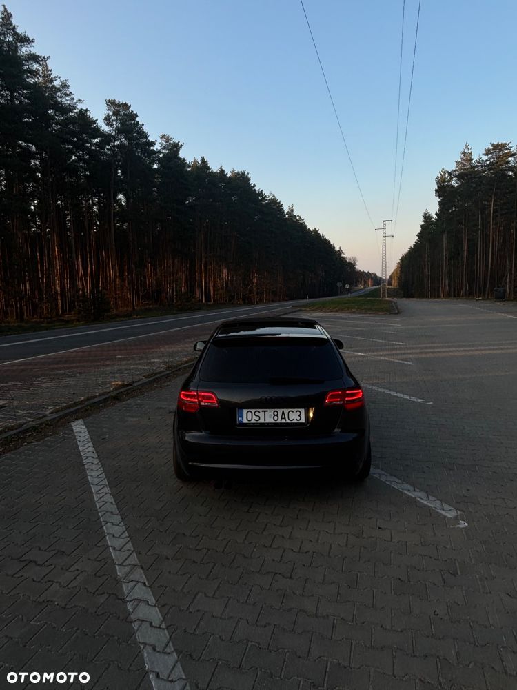 Audi A3 Sportback - 6