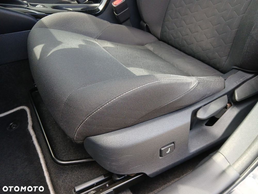 Toyota Corolla 1.8 Hybrid Comfort - 37