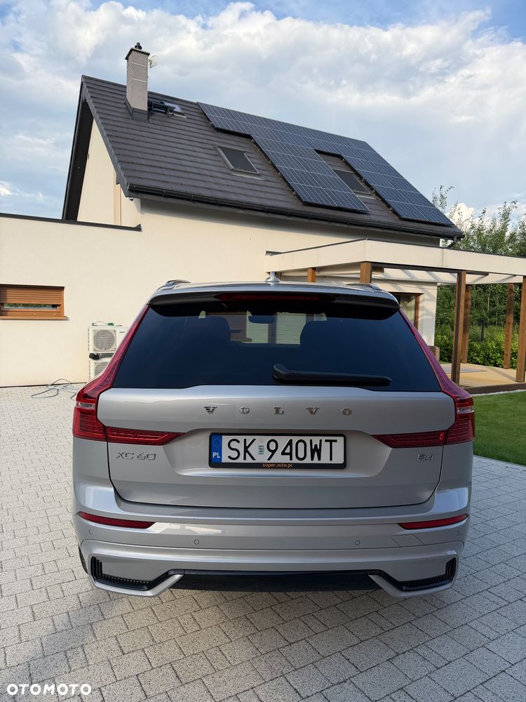 Volvo XC 60 B4 B R-Design - 6