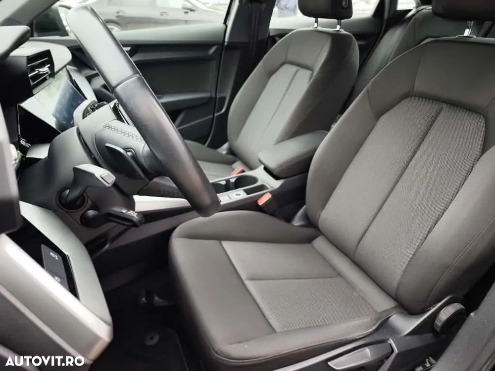 Audi A3 1.0 30 TFSI MHEV S tronic Advanced - 13