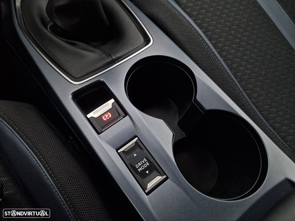 Peugeot 2008 1.2 PureTech Allure Pack - 27