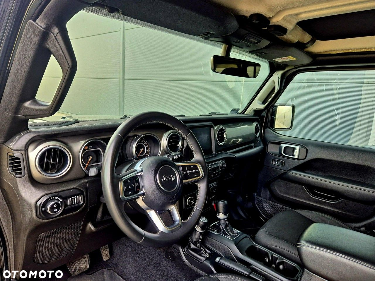 Jeep Wrangler - 7