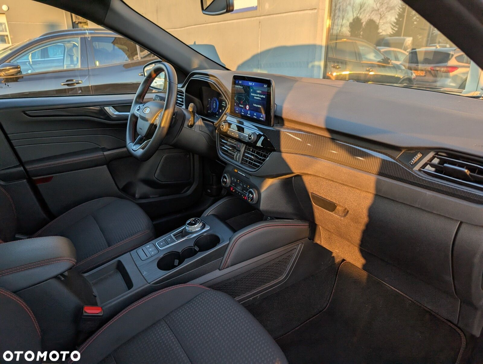 Ford Kuga 2.0 EcoBlue AWD ST-Line - 14