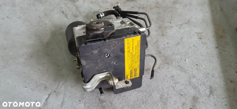 Pompa sterownik ABS Toyota Prius II 1,5 hybryda 2005r 44510-47050 - 6