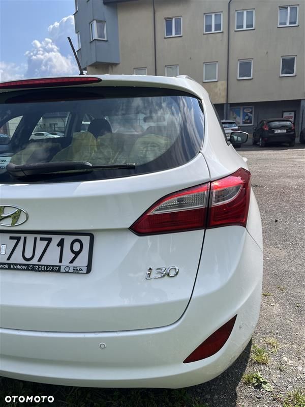 Hyundai i30 1.6 CRDi Classic - 13