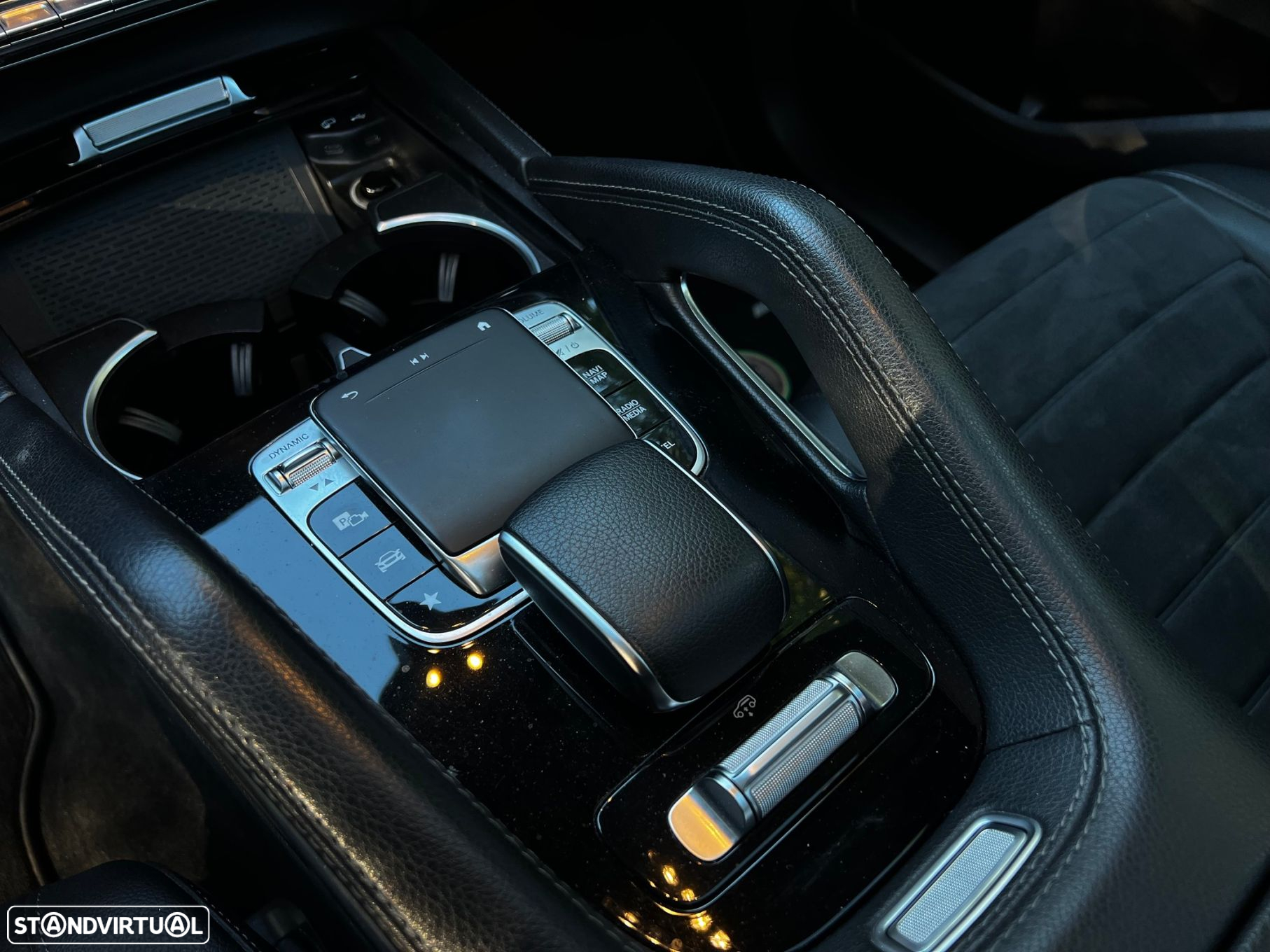 Mercedes-Benz GLE 300 d 4Matic - 52