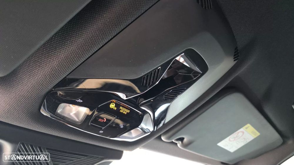 BMW X1 18 d sDrive xLine Auto - 53