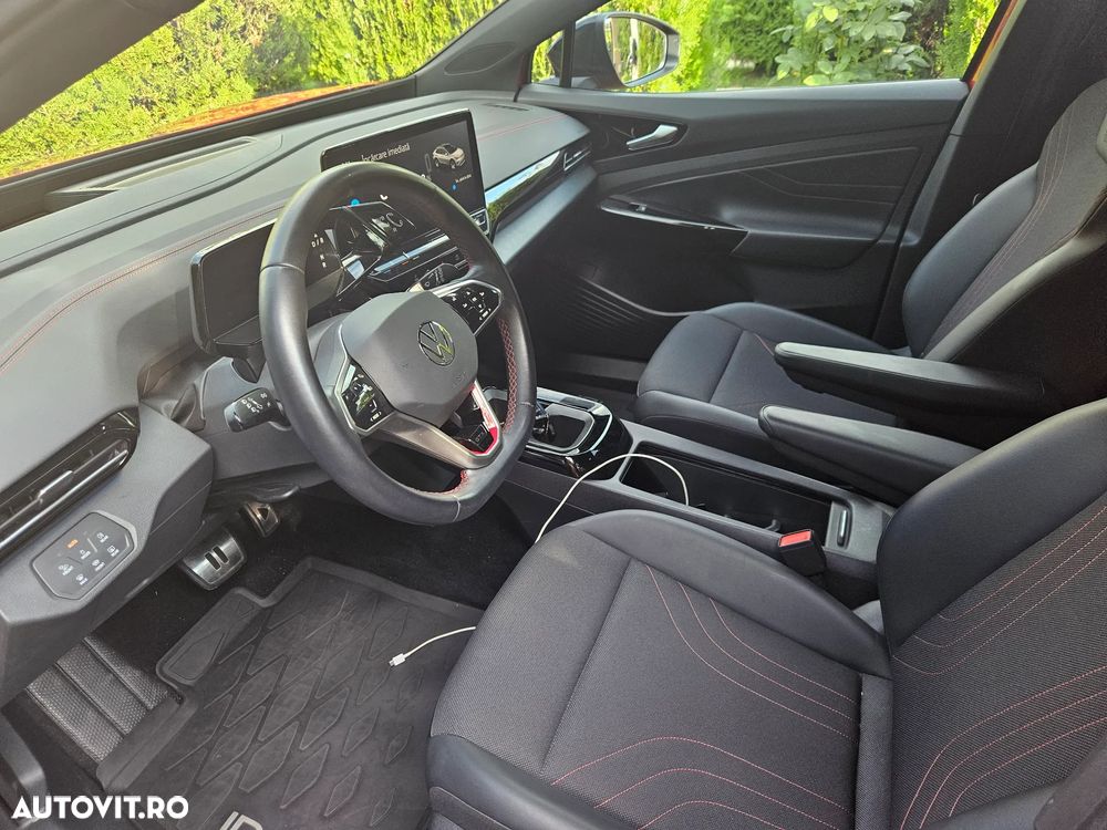 Volkswagen ID.4 - 17