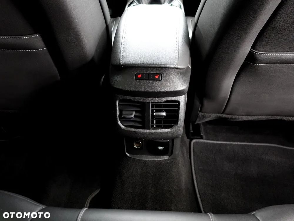 Ford Mondeo 2.0 TDCi Titanium - 22