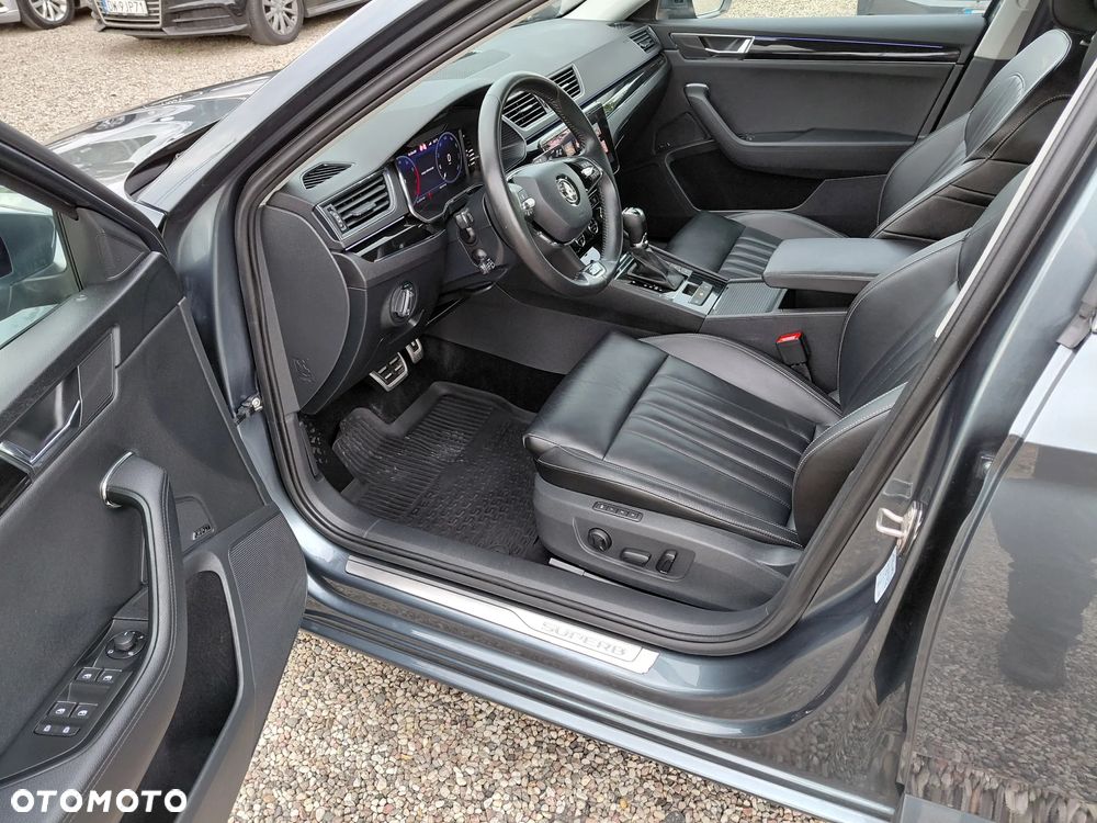 Skoda Superb 2.0 TSI L&K DSG - 25