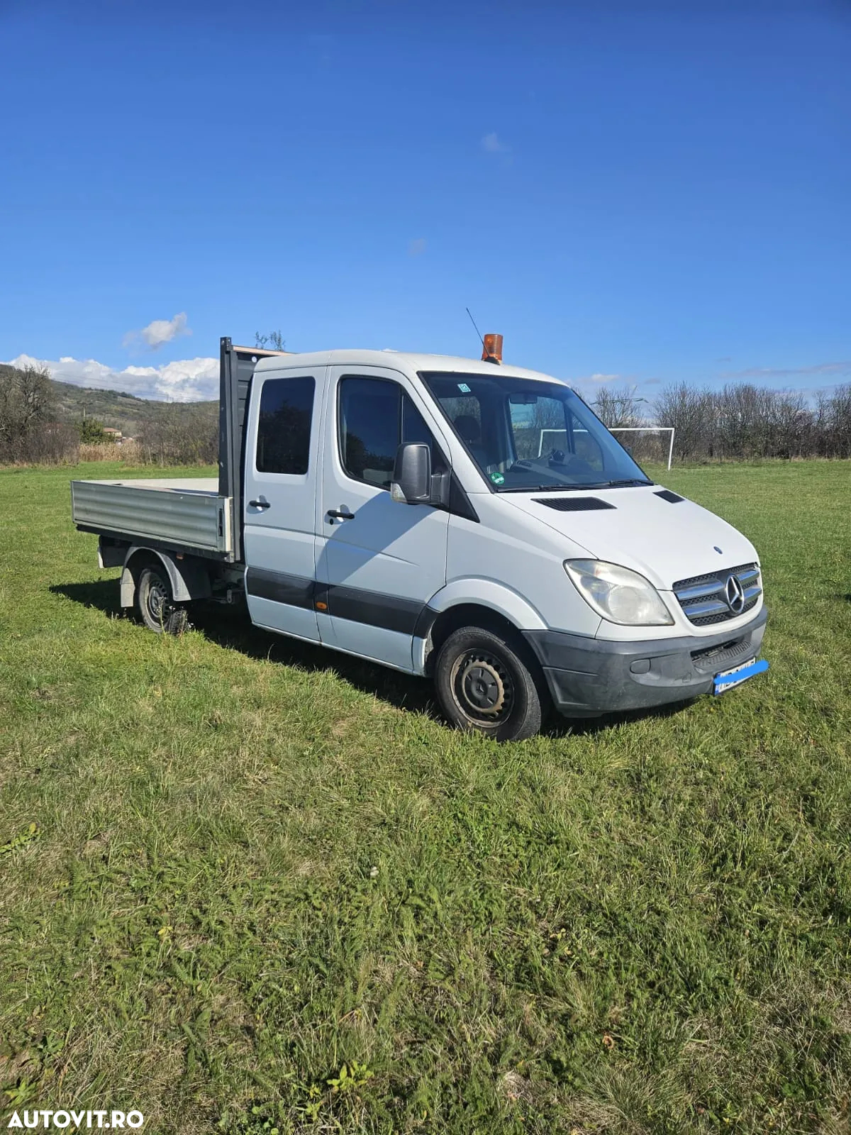Mercedes-Benz Sprinter - 2