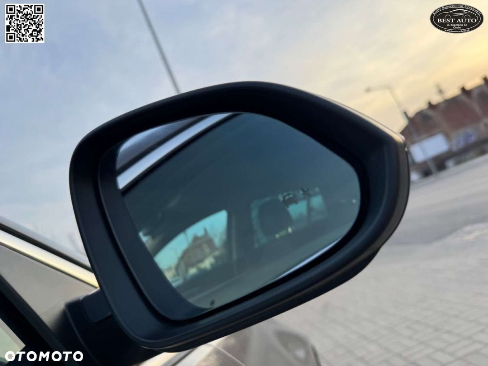 Opel Insignia - 35