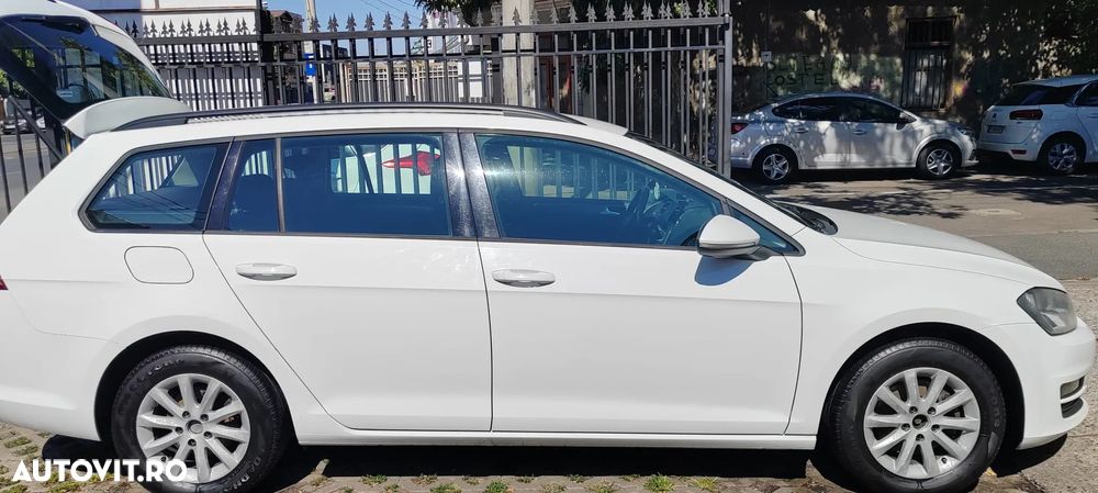 Volkswagen Golf 1.6 TDI 4Motion BMT Highline - 5