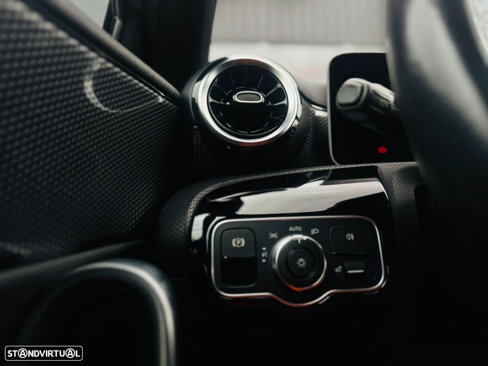 Mercedes-Benz A 180 d Progressive Aut. - 23