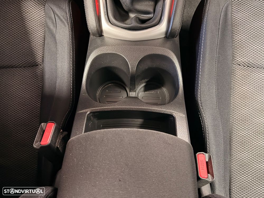 Nissan Qashqai 1.5 dCi N-Connecta 18 - 29