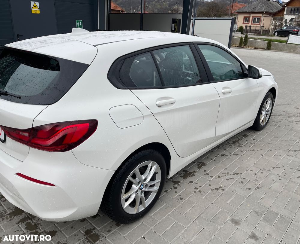BMW Seria 1 118i - 3