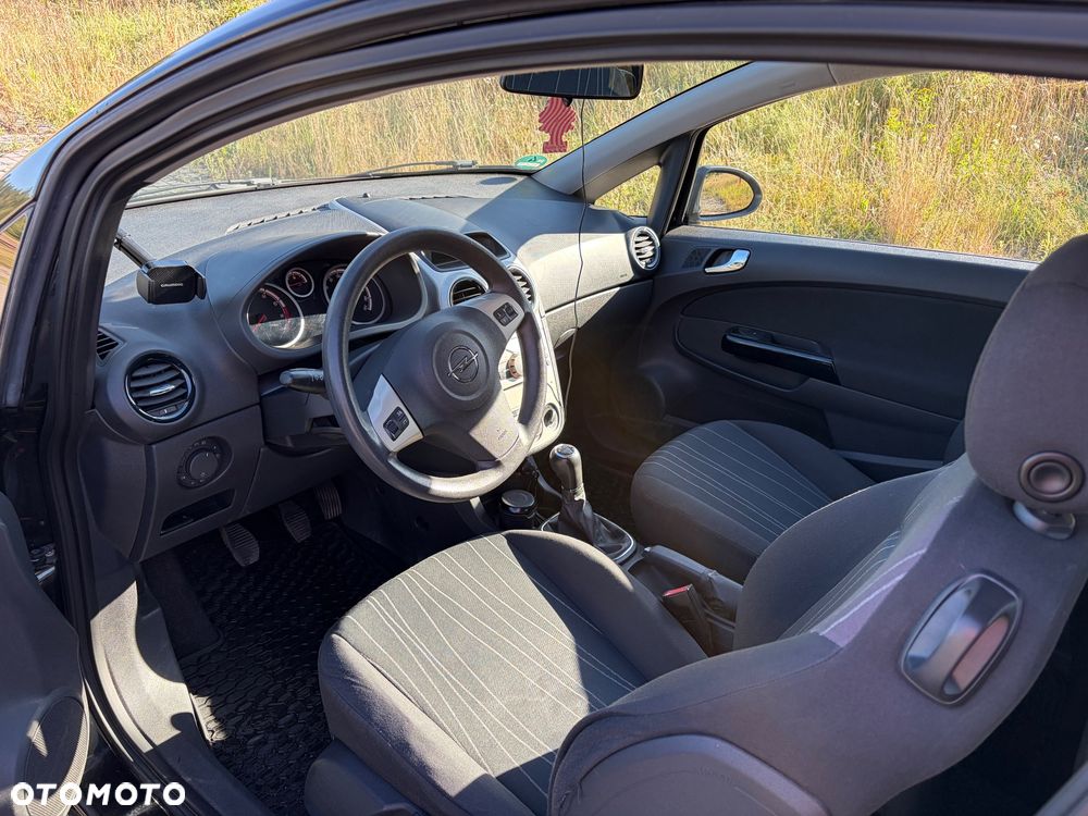 Opel Corsa 1.2 16V Enjoy - 6