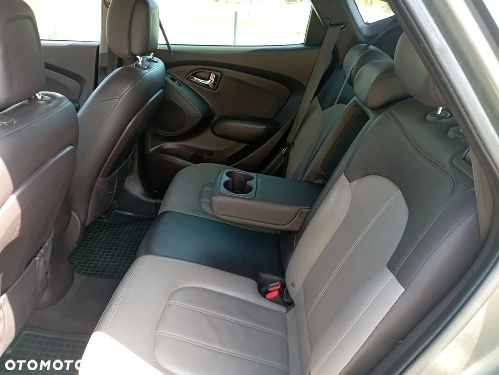 Hyundai ix35 1.6 GDI Premium 2WD - 24
