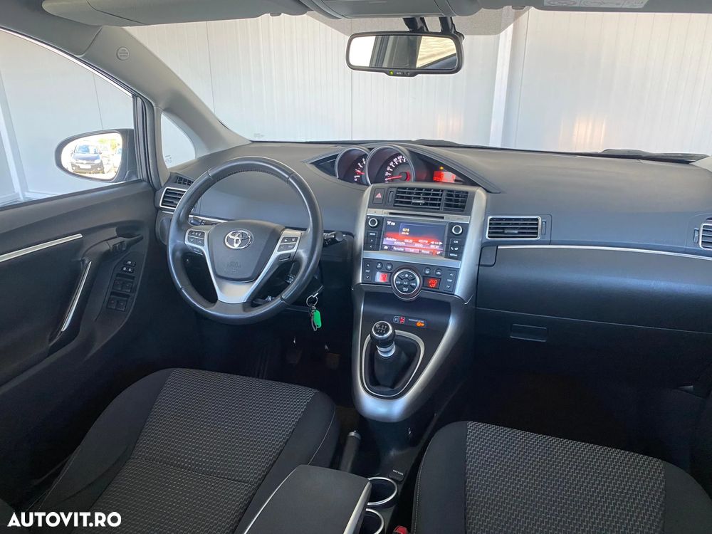 Toyota Verso - 18