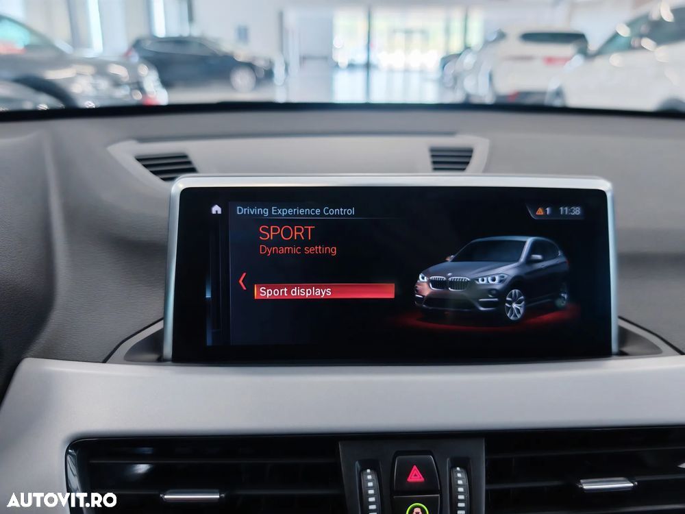 BMW X1 sDrive18i - 14