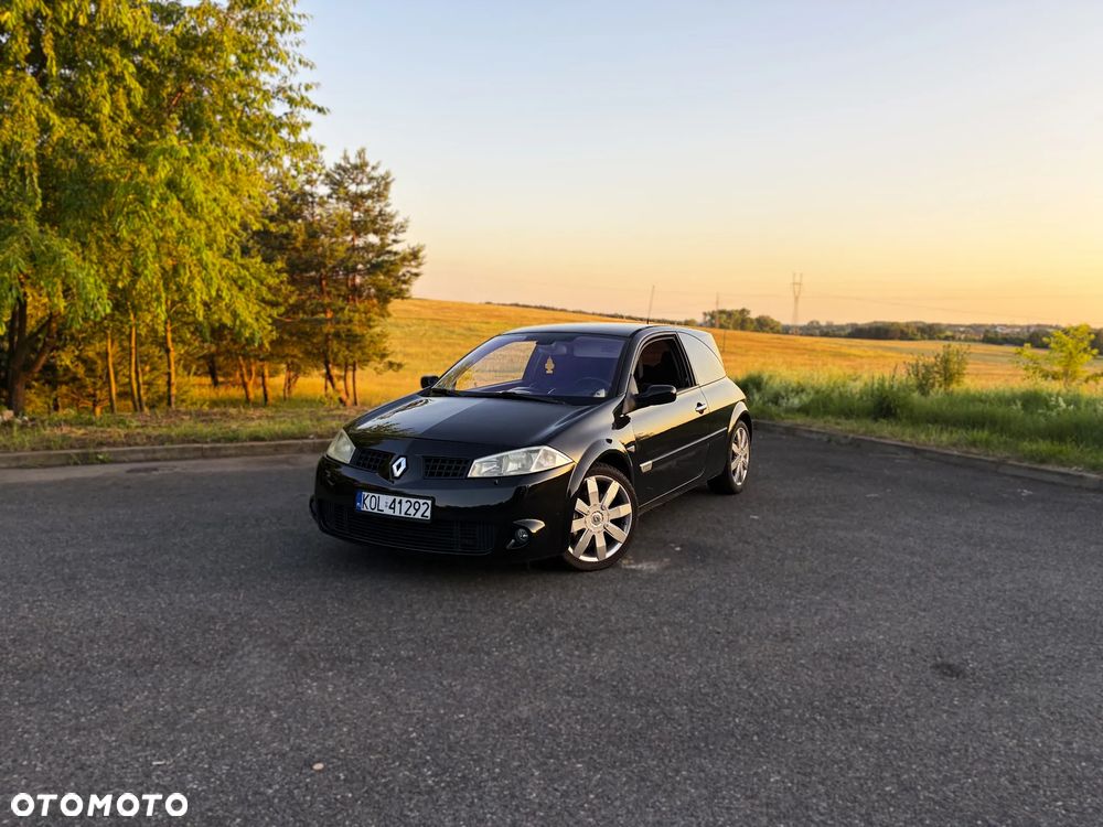 Renault Megane 2.0 Sport - 1