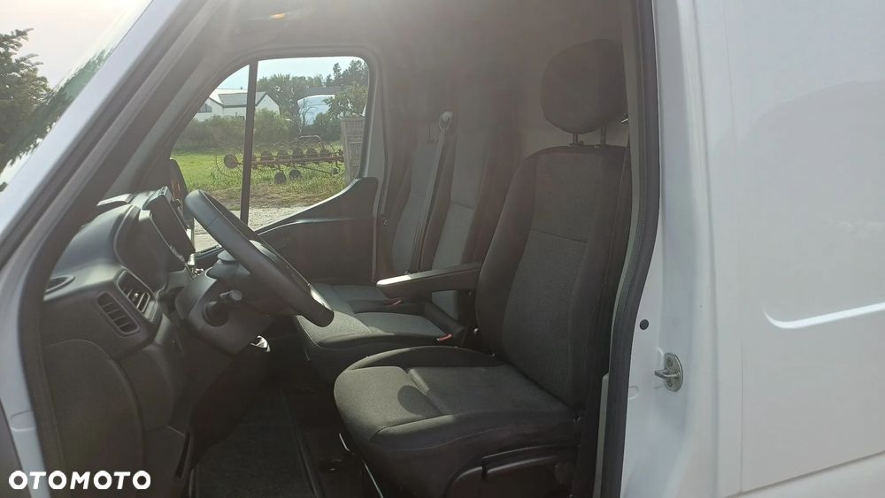 Renault Master L2H3 - 15