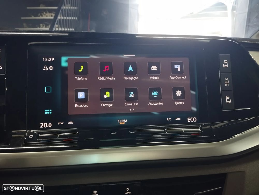 Volkswagen Multivan 1.5 TSI e-Hybrid Life DSG — fotografia 38