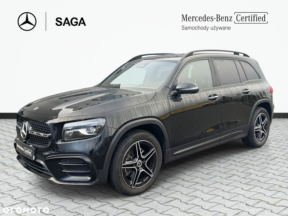 Mercedes-Benz GLB - 1