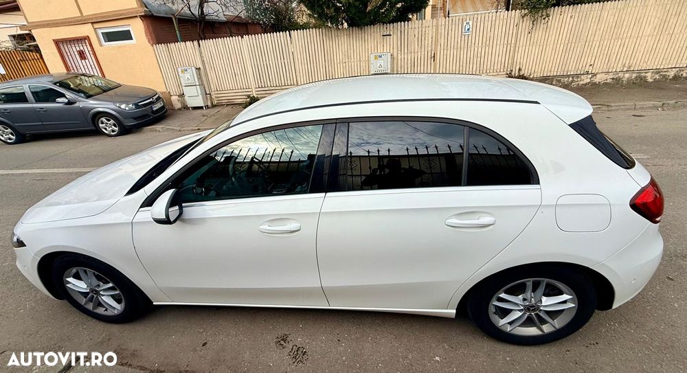 Mercedes-Benz A 180 d 7G-DCT - 8