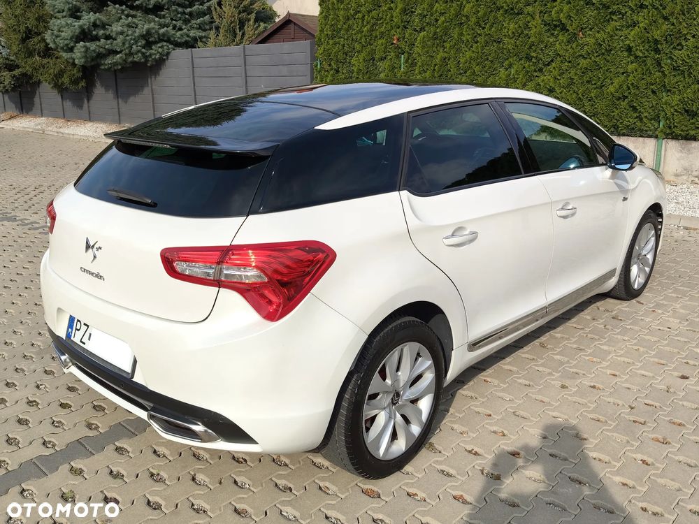 Citroën DS5 HDi 165 SportChic - 6