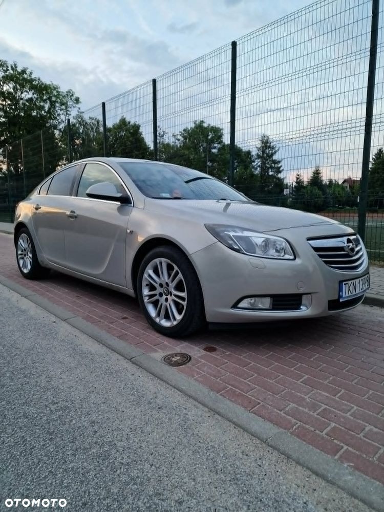 Opel Insignia 2.0 CDTI - 1