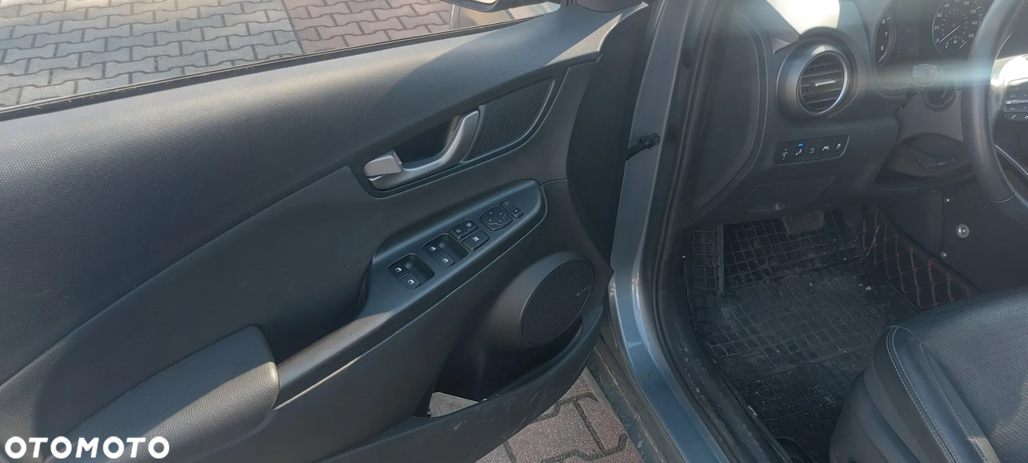 Hyundai Kona 1.6 T-GDI Comfort 4WD DCT - 11