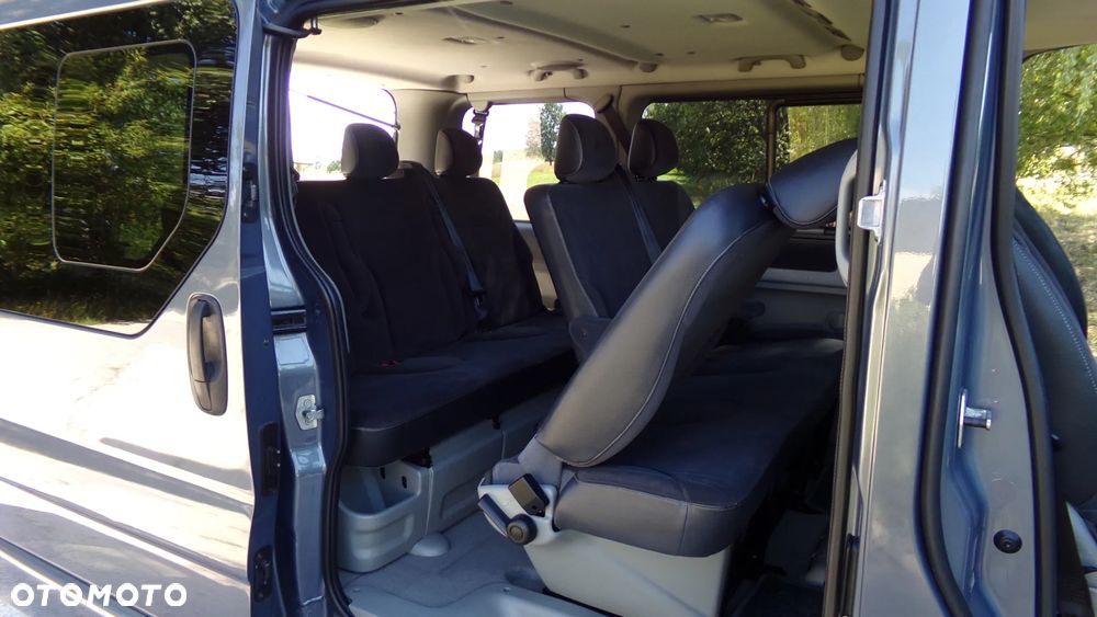 Renault Trafic - 23
