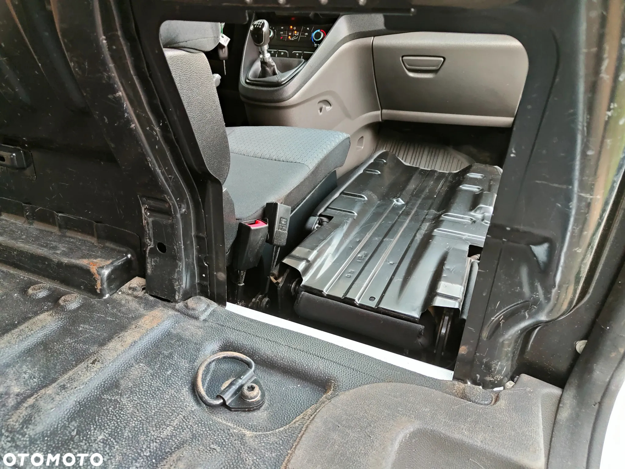 Ford Transit - 27