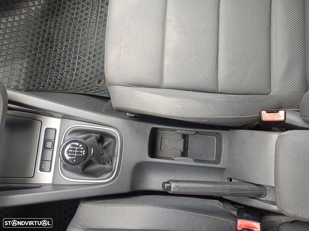 VW Golf 2.0 TDi Sport - 28