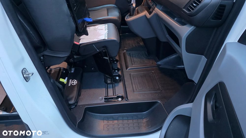 Toyota Proace - 26