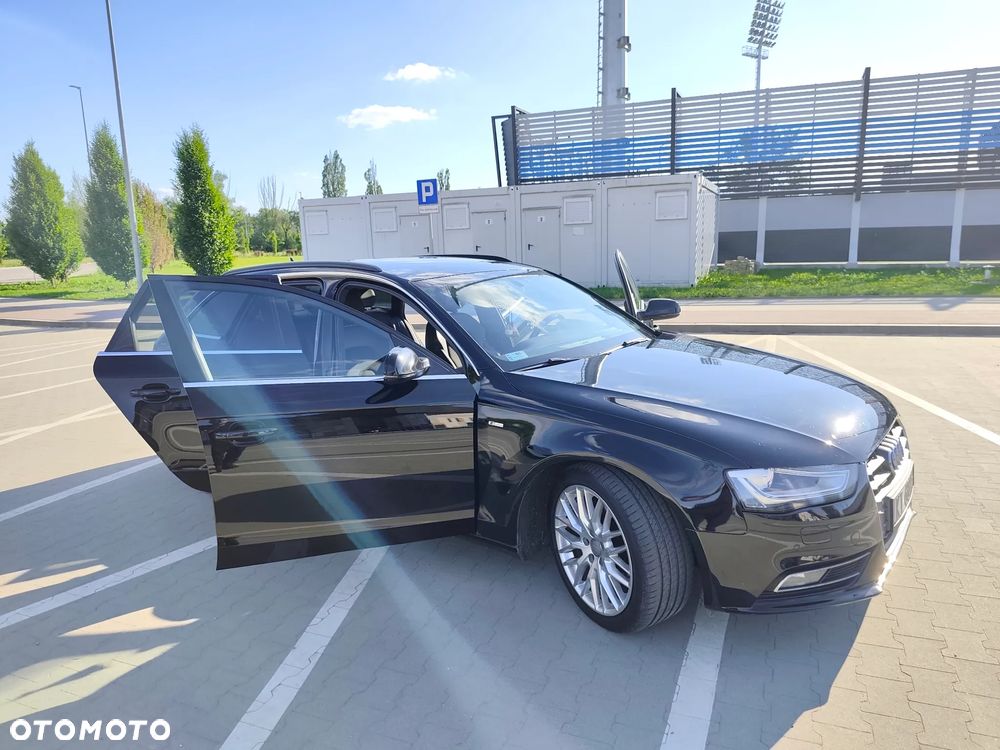 Audi A4 Avant 2.0 TDI Quattro - 26