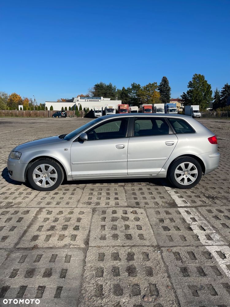 Audi A3 Sportback 1.8 TFSI Ambiente S tronic - 5