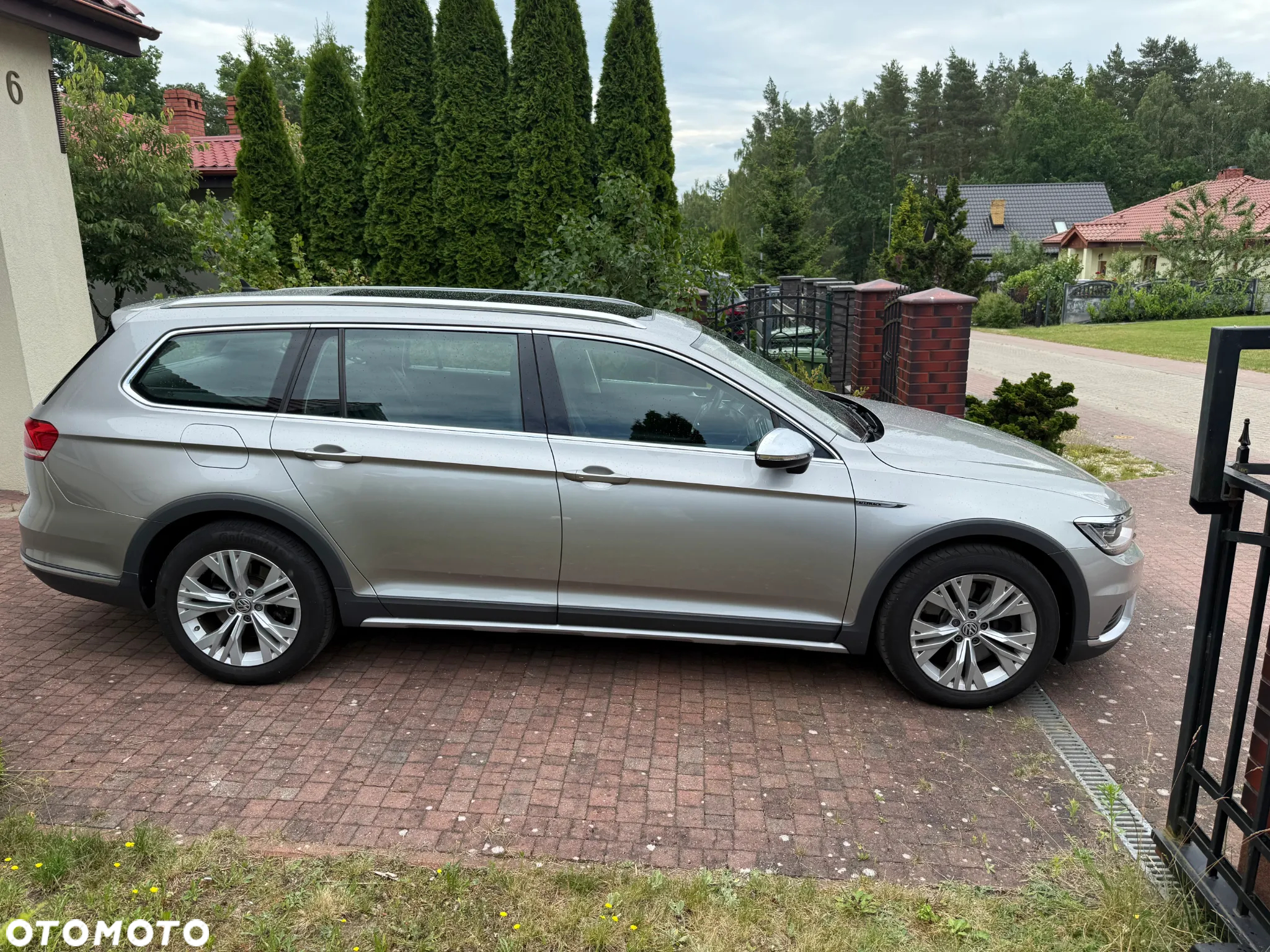 Volkswagen Passat 2.0 TDI Bi-Turbo BMT 4Mot Highline DSG - 4
