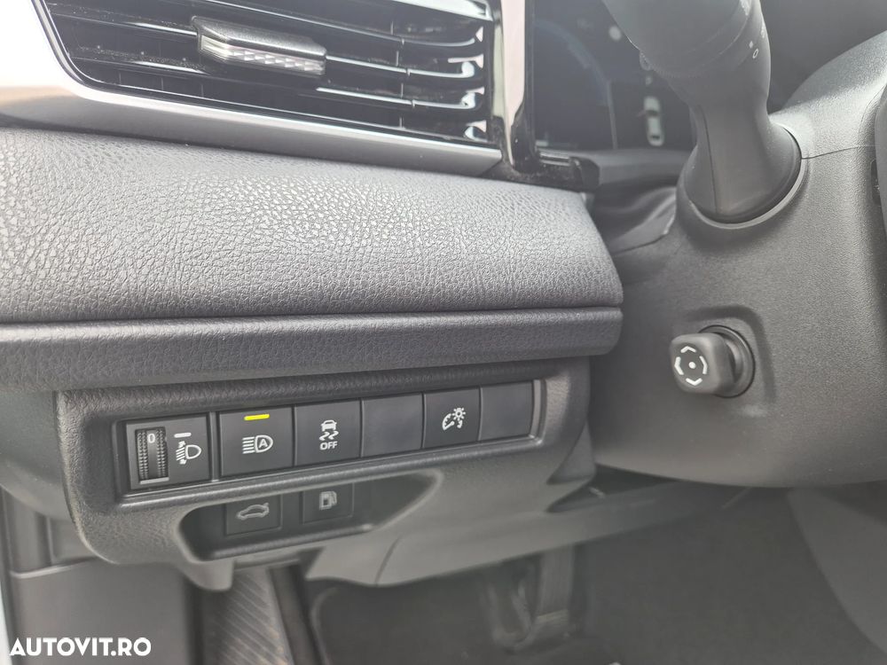 Toyota Camry 2.5 Exclusive - 20